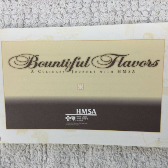 HAWAIIAN Cuisine COOKBOOK VINTAGE Local Recipes - Picture 4 of 10